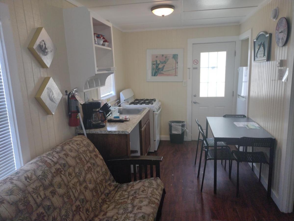 Double Barr Cottage Inn ポート・アランサス エクステリア 写真